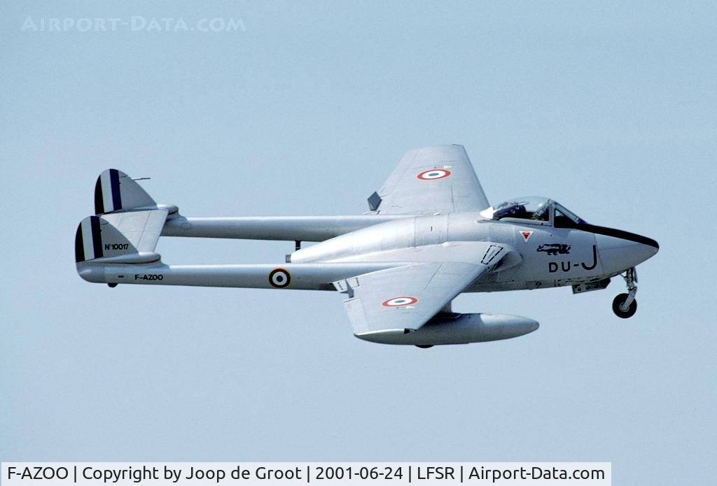 F-AZOO, De Havilland (FFA) Vampire FB.6 (DH-100) C/N 636, This former Swiss AF Vampire is painted as a French Mystral. It was photographed when turning finals during the Reims air show.