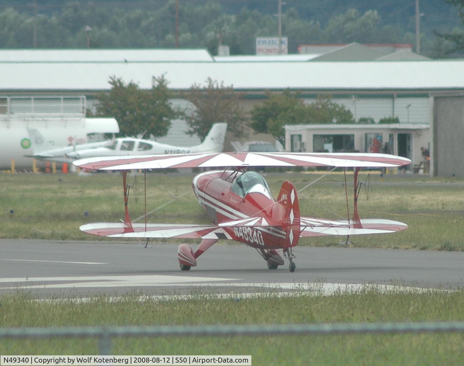 N49340, 1987 Aerotek Pitts S-1T Special C/N 1048, rolling...........fast