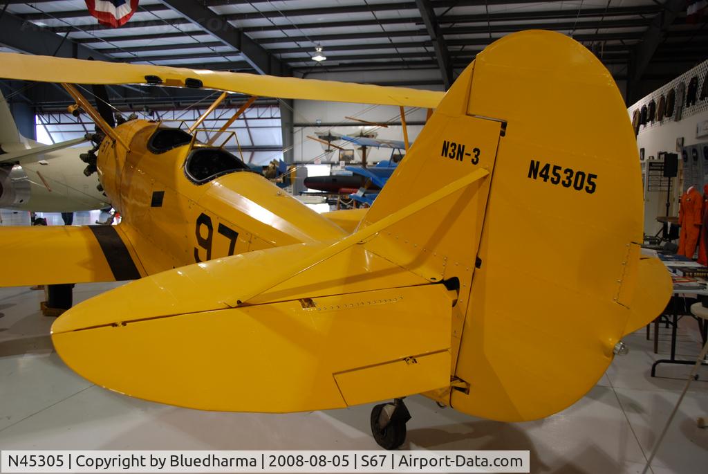 N45305, 1940 Naval Aircraft Factory N3N-3 C/N 1918, Parked on display at Warhawk Museum.