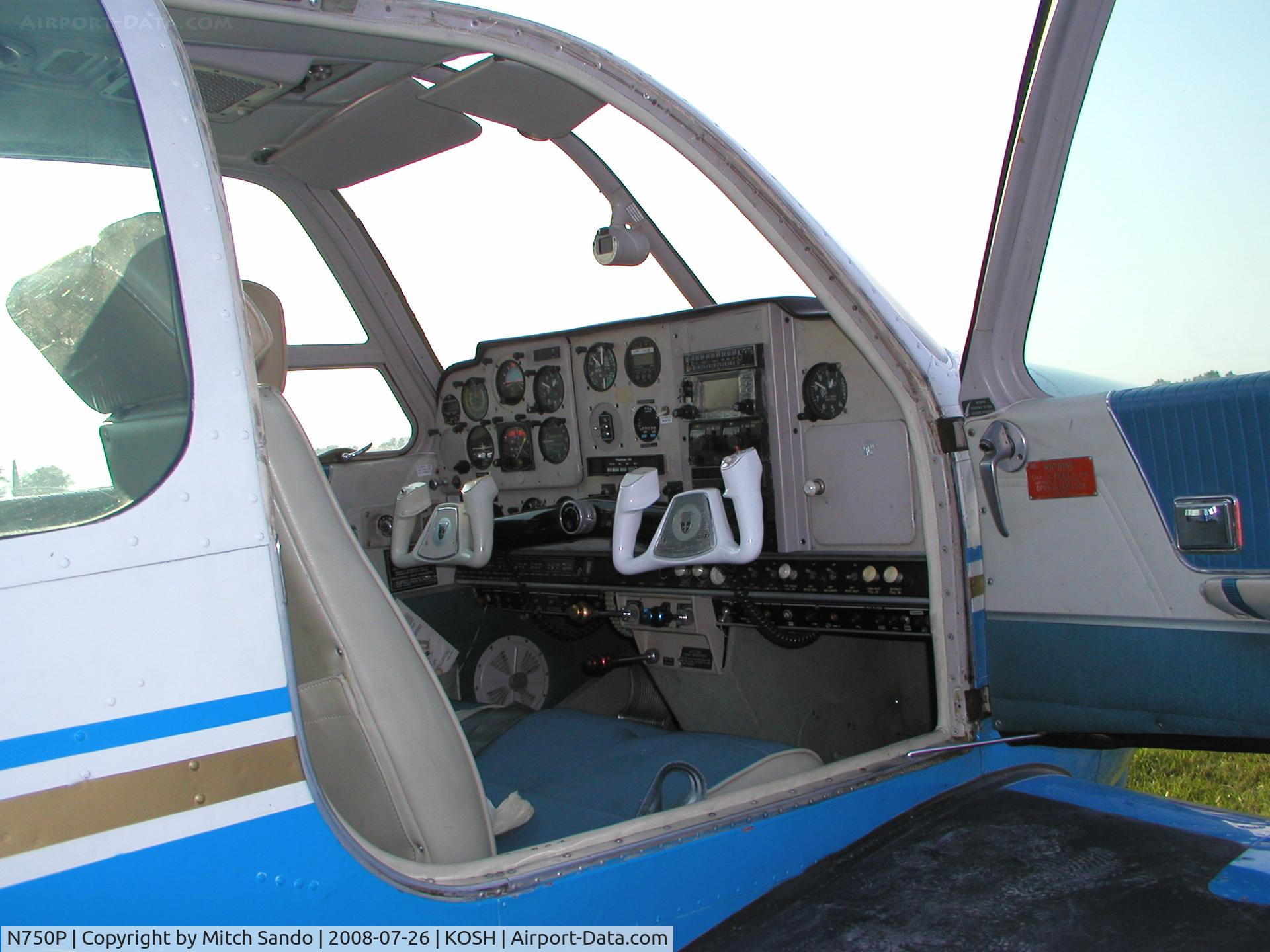 N750P, 1963 Beech 35-B33 Debonair C/N CD-624, EAA AirVenture 2008.