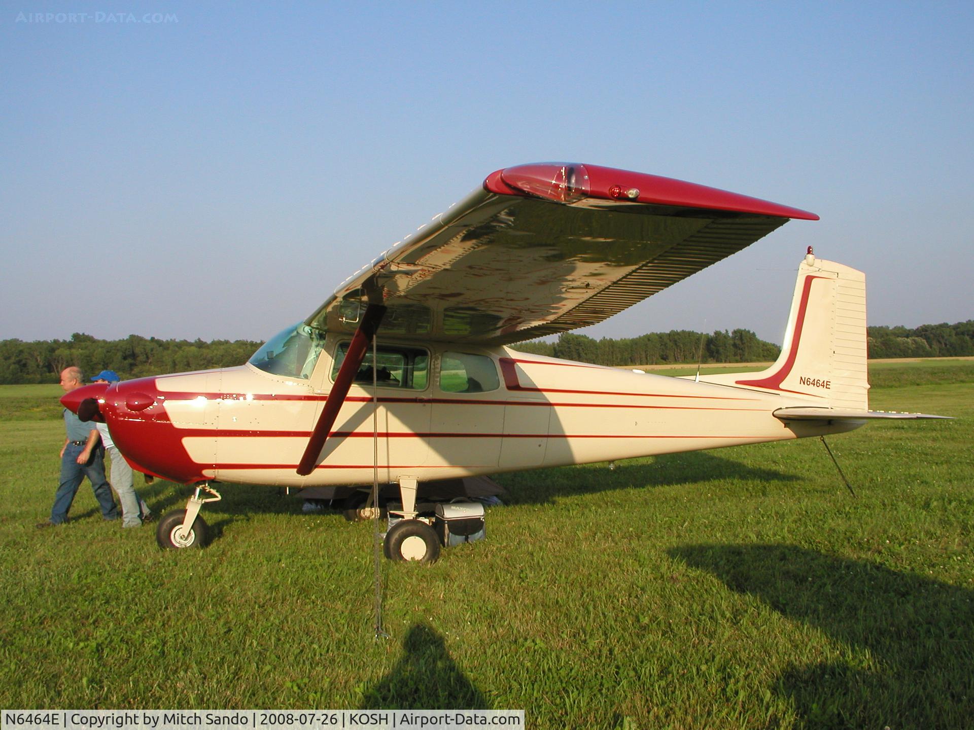 N6464E, 1959 Cessna 172 C/N 46564, EAA AirVenture 2008.