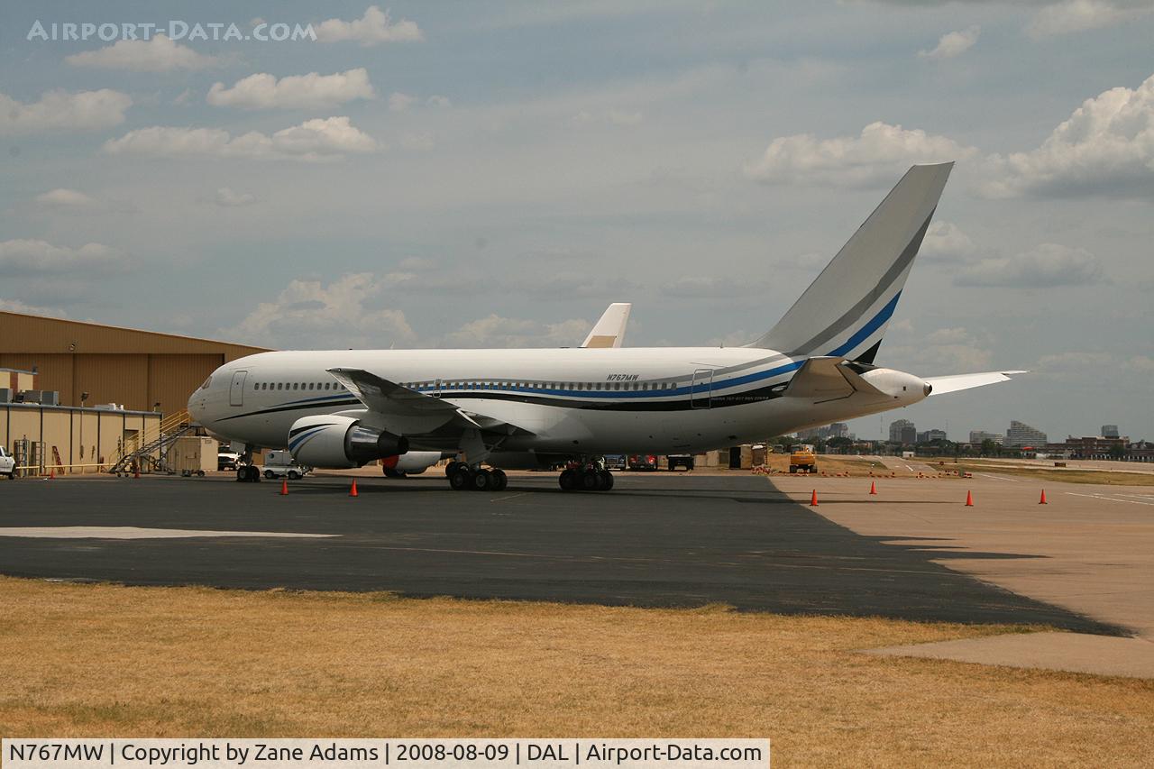 N767MW, 1982 Boeing 767-277 C/N 22694, Private Charter Aircraft at Dallas Love Field