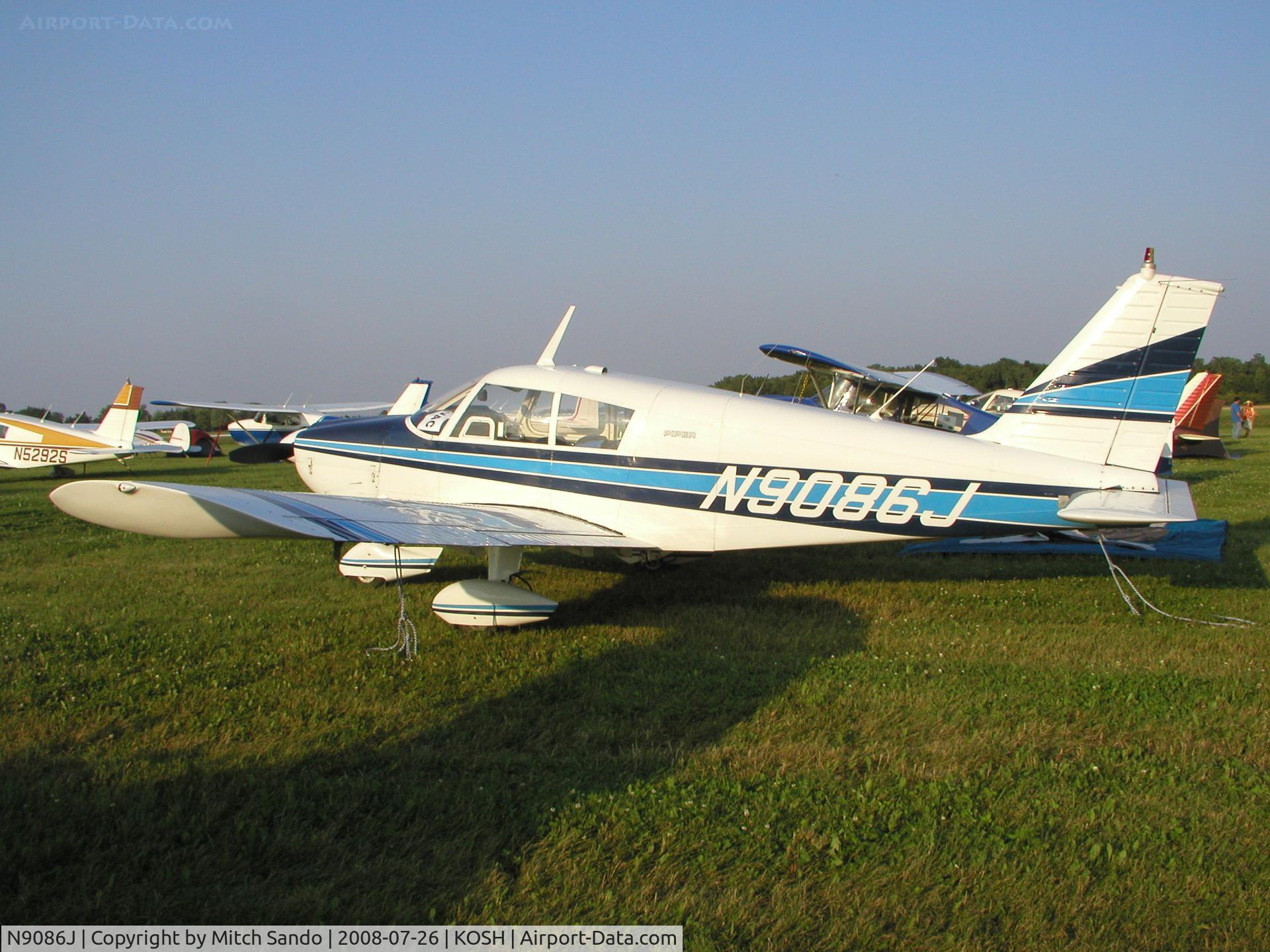 N9086J, 1966 Piper PA-28-180 Cherokee C/N 28-3123, EAA AirVenture 2008.