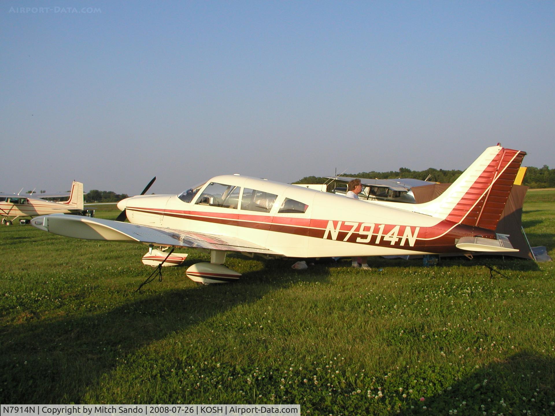 N7914N, 1969 Piper PA-28-180 C/N 28-5326, EAA AirVenture 2008.
