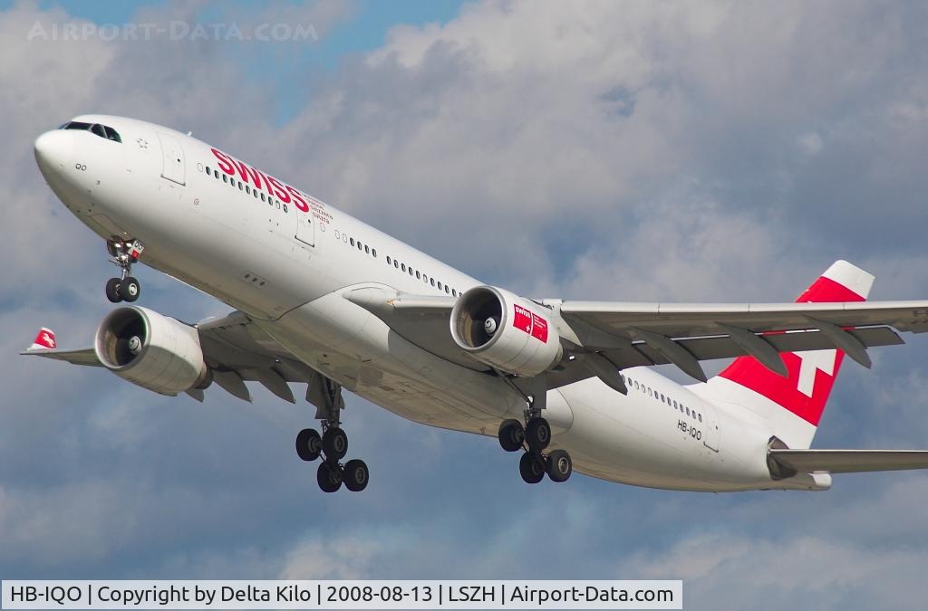 HB-IQO, 2000 Airbus A330-223 C/N 343, SWISS