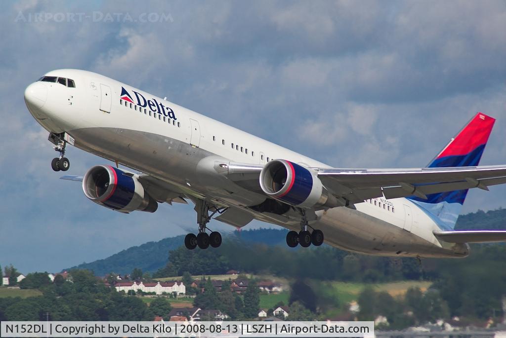 N152DL, 1990 Boeing 767-3P6 C/N 24984, DELTA