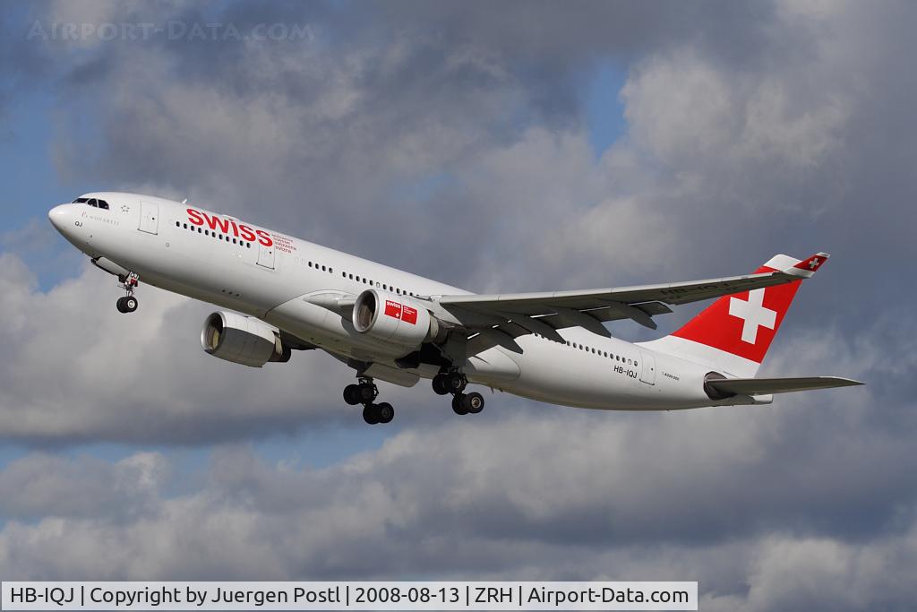 HB-IQJ, 1999 Airbus A330-223 C/N 294, Airbus A330-223