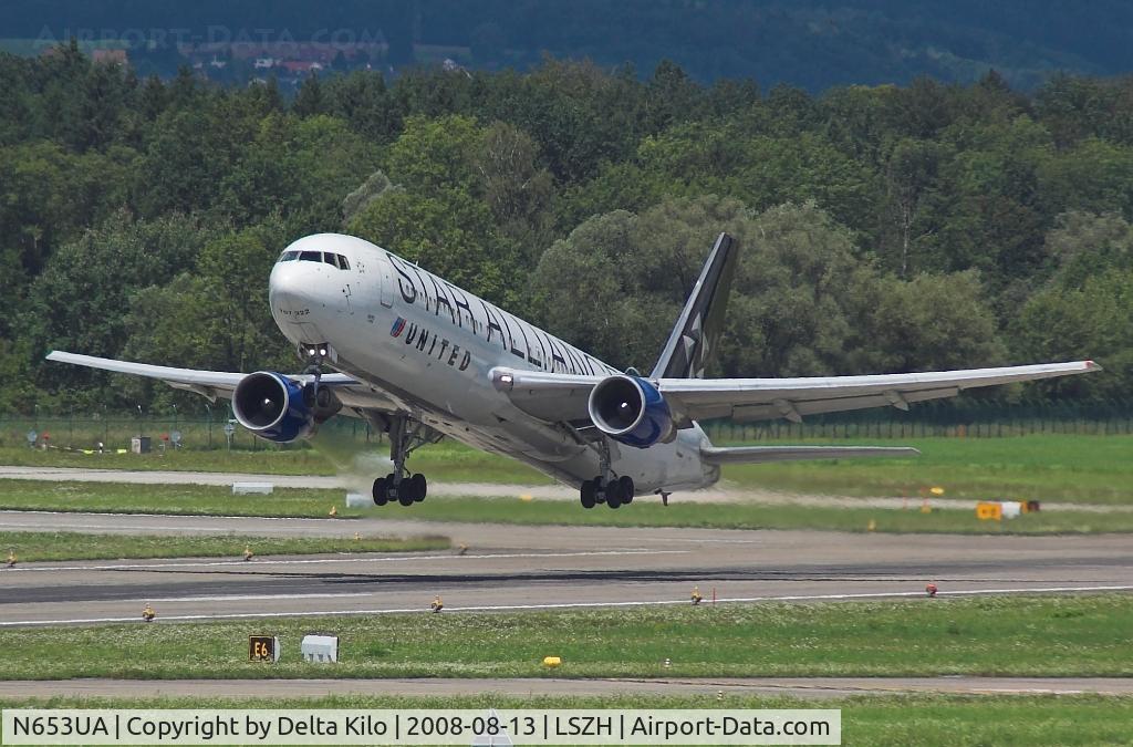 N653UA, 1992 Boeing 767-322 C/N 25391, UNITED