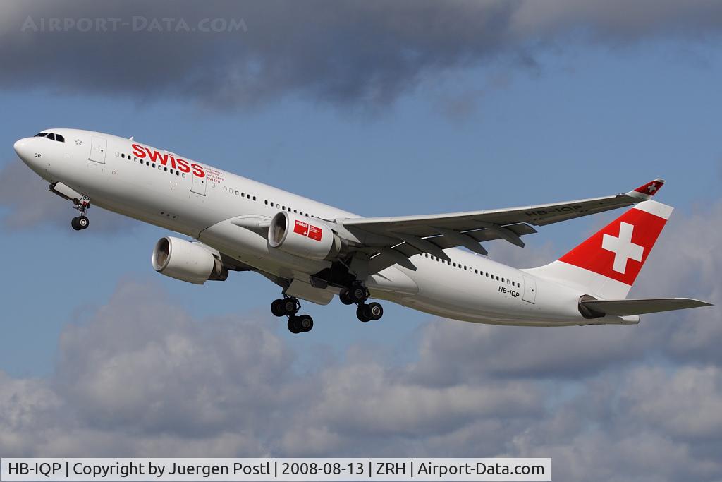 HB-IQP, 2001 Airbus A330-223 C/N 366, Airbus A330-223