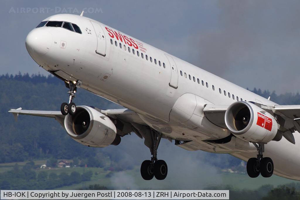 HB-IOK, 1999 Airbus A321-111 C/N 987, Airbus A321-111