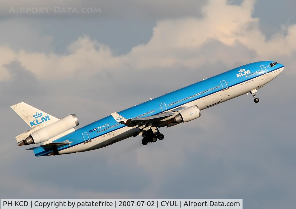 PH-KCD, 1994 McDonnell Douglas MD-11 C/N 48558, Rotating from 24L in Montréal