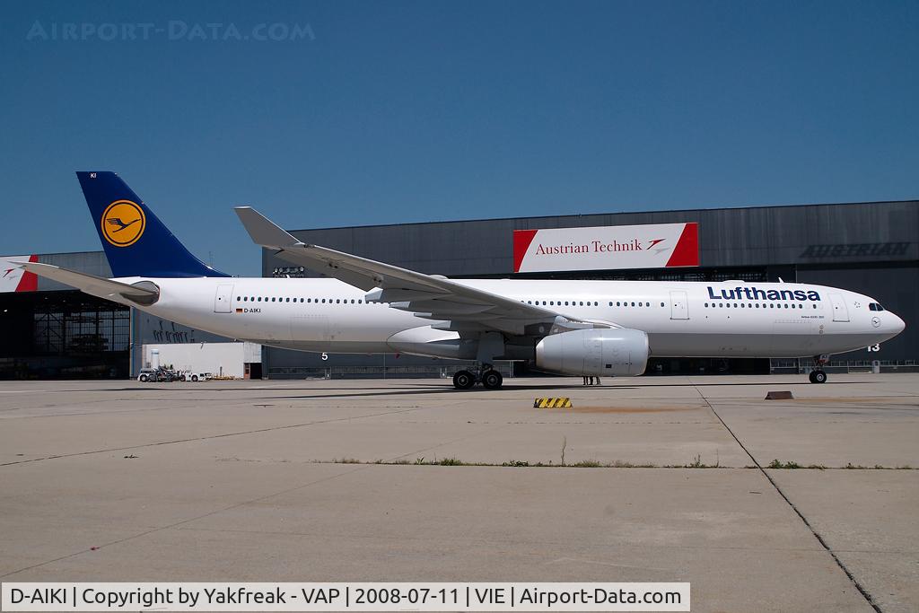 D-AIKI, 2005 Airbus A330-343X C/N 687, Lufthansa Airbus A330-300