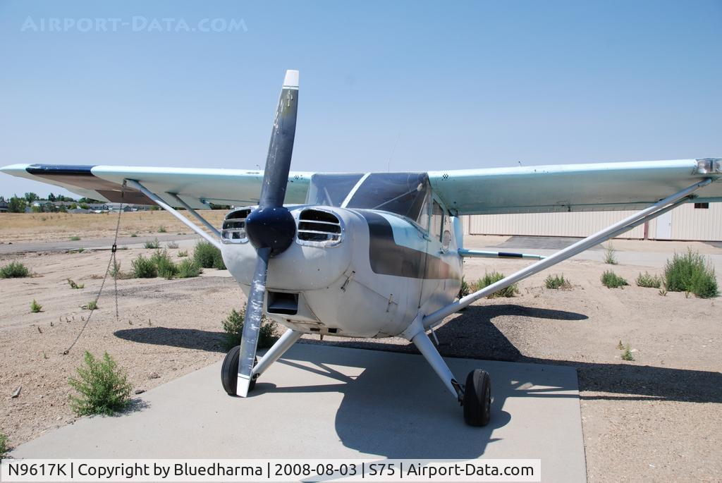 N9617K, 1947 Stinson 108-2 Voyager C/N 108-2617, Parked