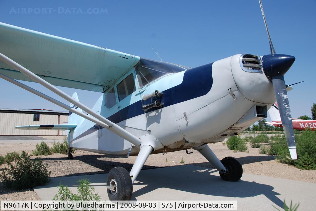 N9617K, 1947 Stinson 108-2 Voyager C/N 108-2617, Parked