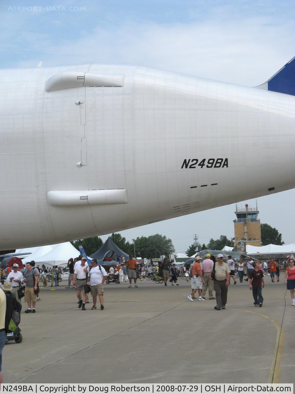 N249BA, 1989 Boeing 747-409LCF C/N 24309, Boeing 747-409 DREAMLIFTER Large Cargo freighter, four Turbofans, fuselage hinges