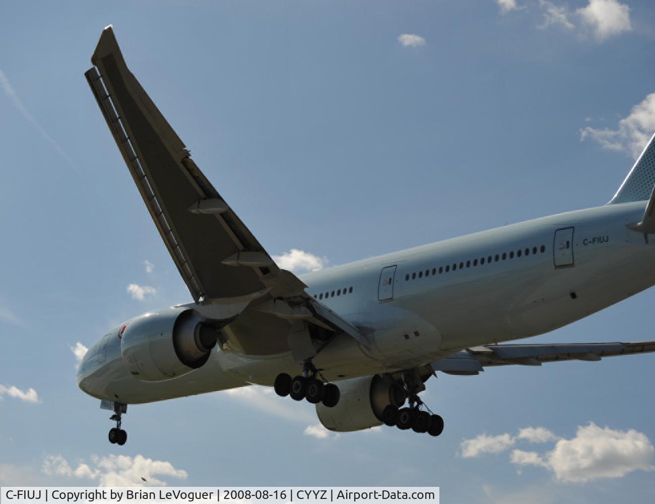 C-FIUJ, 2007 Boeing 777-233/LR C/N 35244, On approach to CYYZ