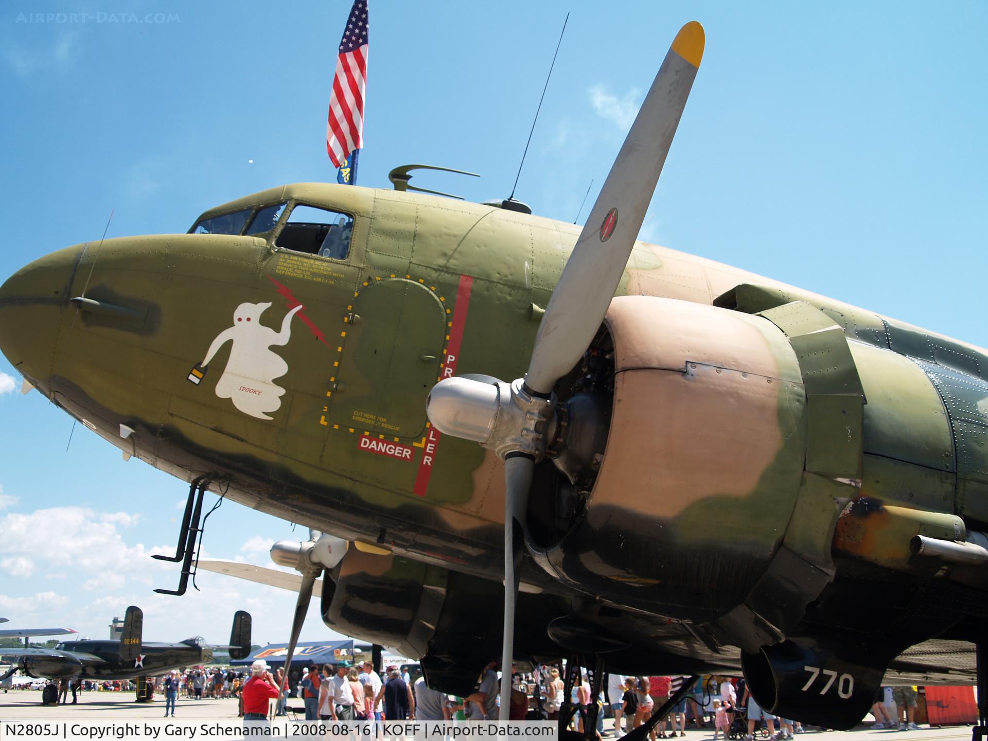 N2805J, 1944 Douglas DC3C-R-1830-90C C/N 20835, SPOOKY DC-3 AT OFFUTT AFB