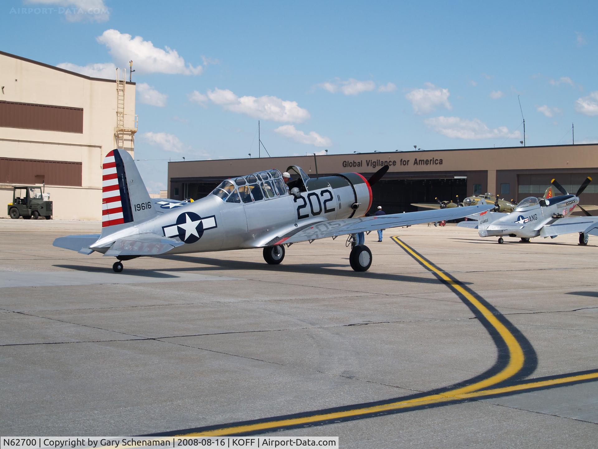 N62700, 1941 Convair BT-13A Valiant C/N 1850, ON TARMAC AT OFFUTT AFB 2008