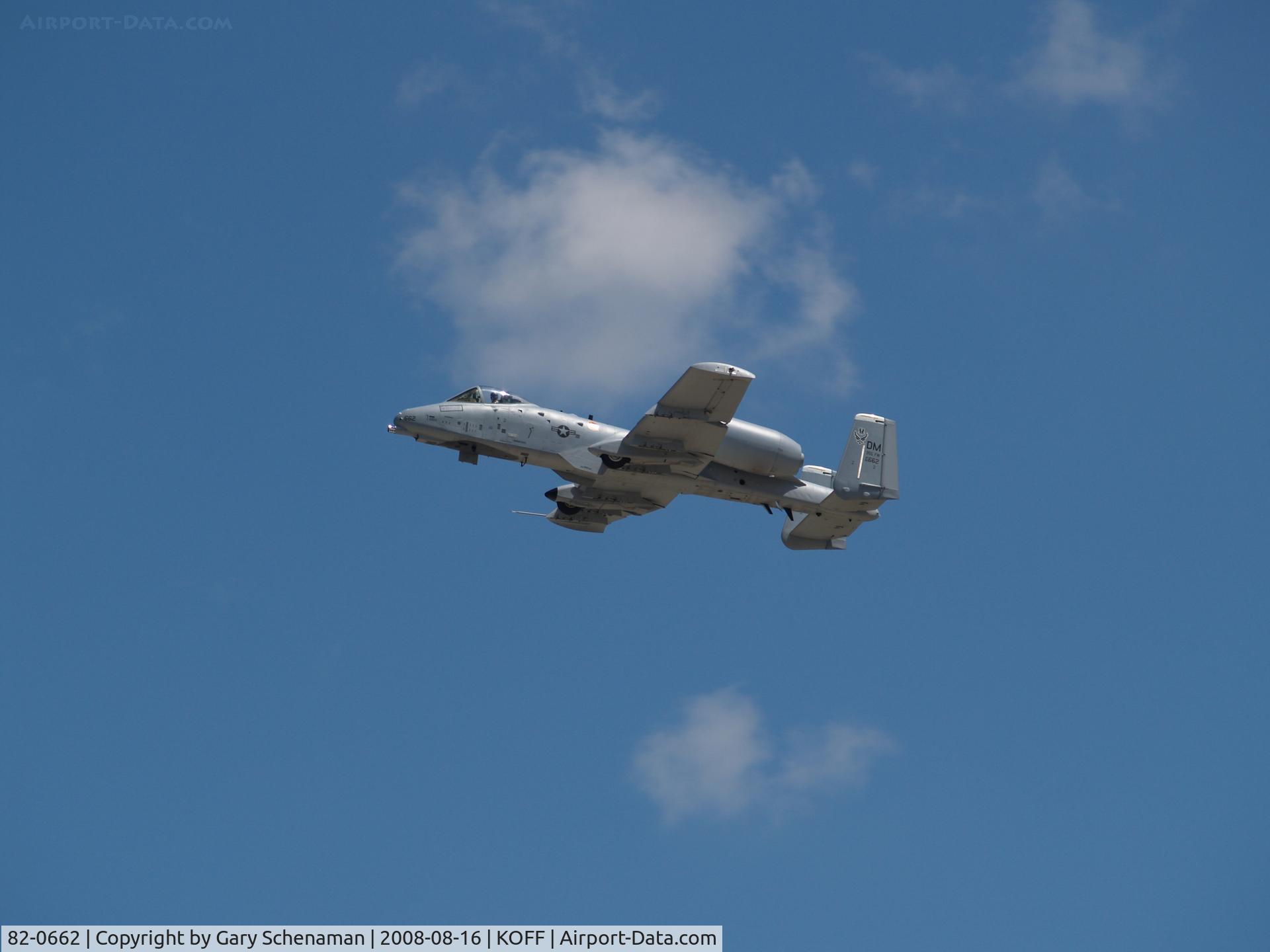 82-0662, 1982 Fairchild Republic A-10A Thunderbolt II C/N A10-0710, A-10 WARTHOG AT OFFUTT