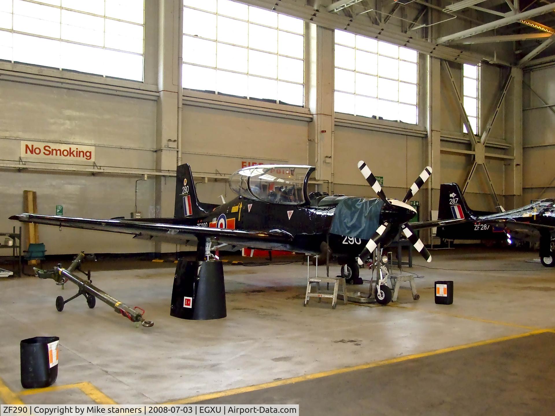 ZF290, 1991 Short S-312 Tucano T1 C/N S088/T61, Tucano T.1 from 207(R)Sqn/1FTS