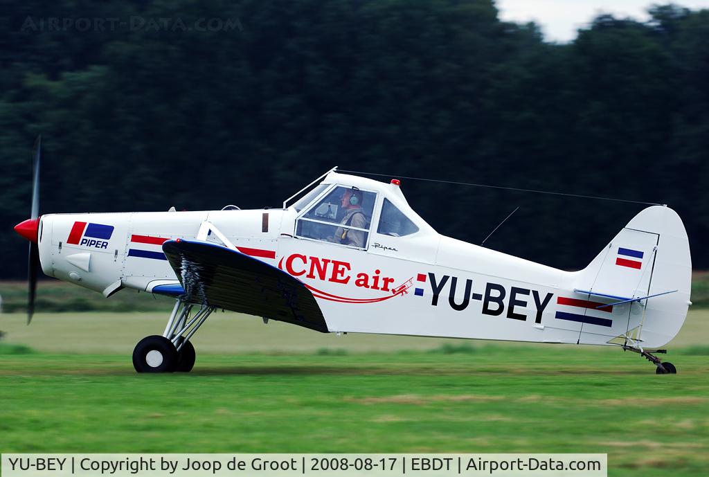 YU-BEY, Piper PA-25-235 C C/N 25-4173, Former N4524Y is now flying for CNE-Air. Seen at the Old Timer fly in at Schaffen Diest.