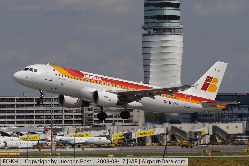 EC-KHJ, 2004 Airbus A320-214 C/N 2347, Airbus A320-214