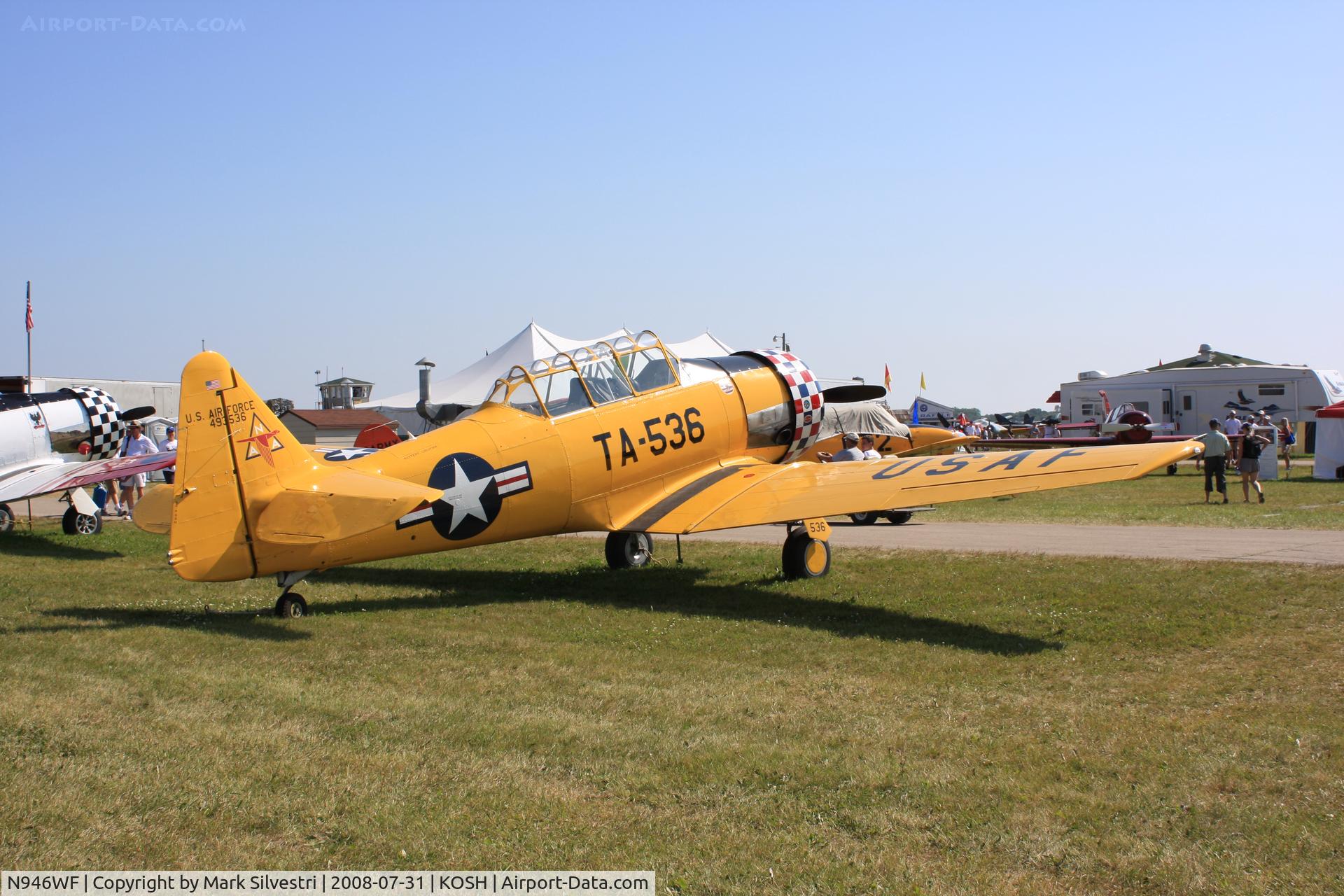 N946WF, 1941 North American T-6G Texan C/N 168-680, Oshkosh 2008