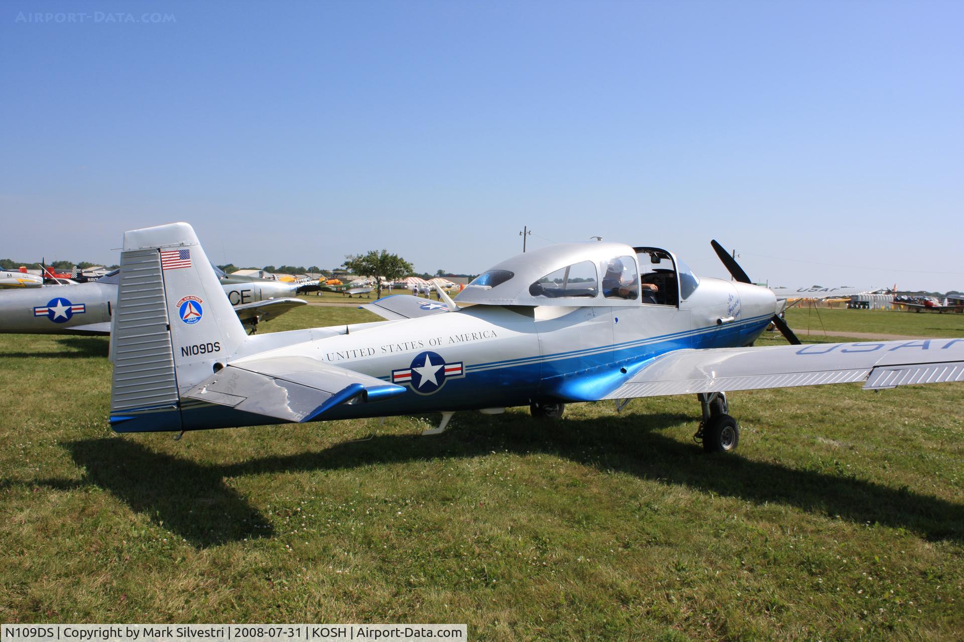 N109DS, 1948 Ryan Navion C/N NAV-4-1373, Oshkosh 2008