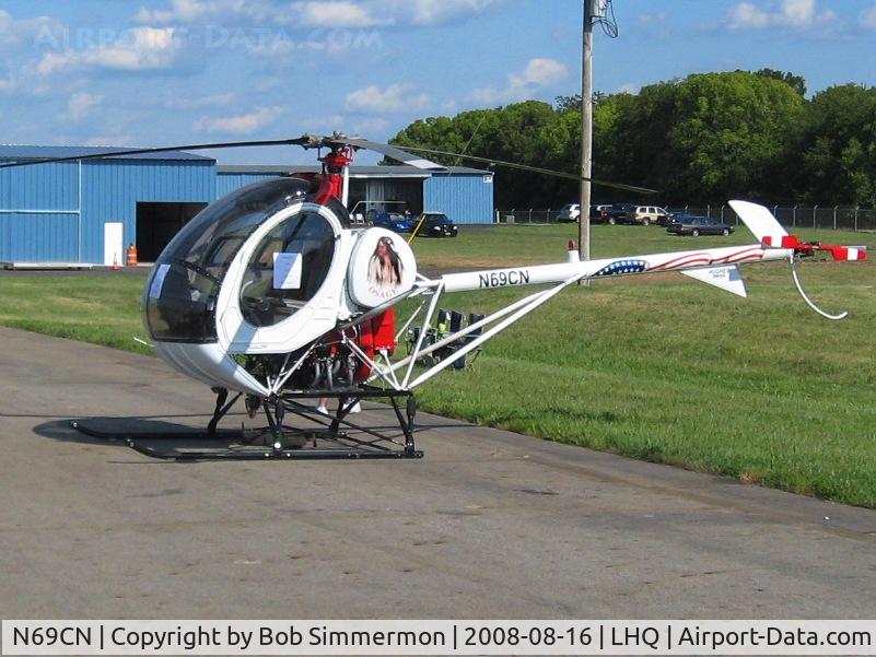 N69CN, 1968 Schweizer(hughes) TH55A/269A C/N 67-16808, On the ramp at Lancaster, Ohio