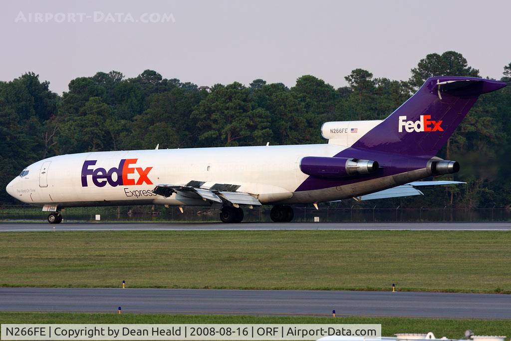 N266FE, 1979 Boeing 727-233F C/N 21672, FedEx N266FE 
