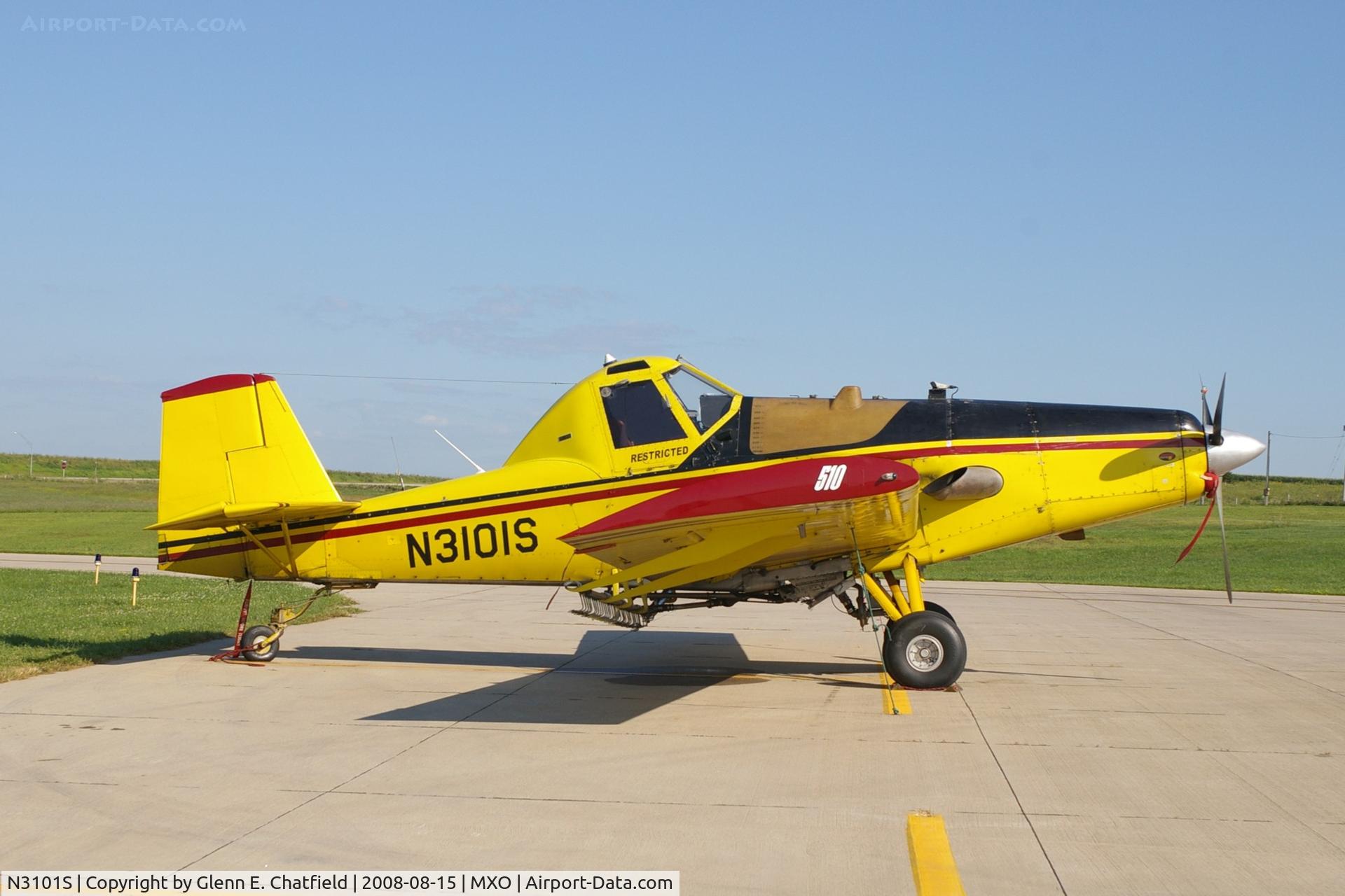 N3101S, 1992 Ayres S2R-G6 Thrush C/N G6-106, Waiting to do business