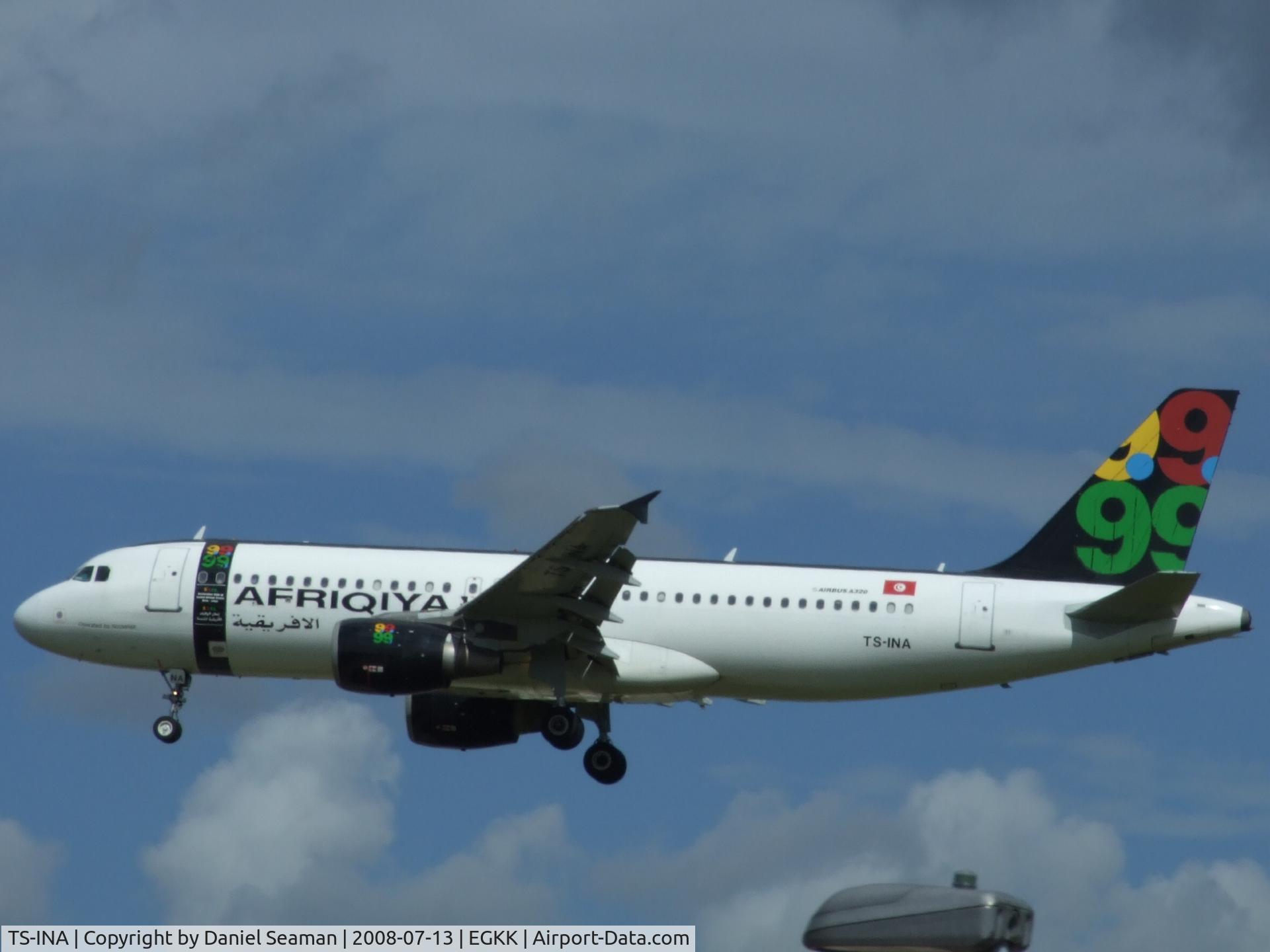 TS-INA, 1999 Airbus A320-214 C/N 1121, the frist day of a 2 day trip for me.
