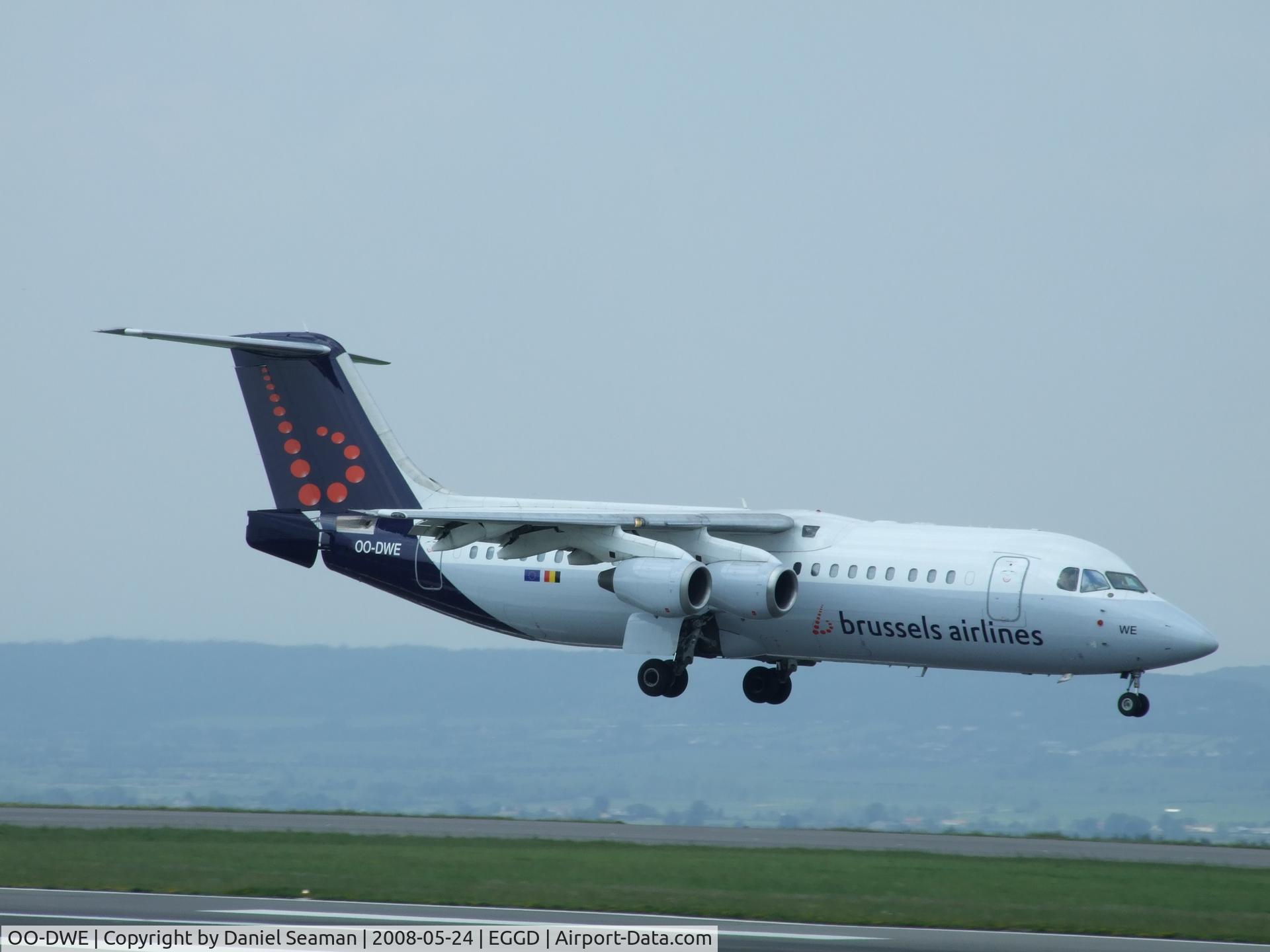 OO-DWE, 1998 British Aerospace Avro 146-RJ100 C/N E3327, heineken cup final day!!!