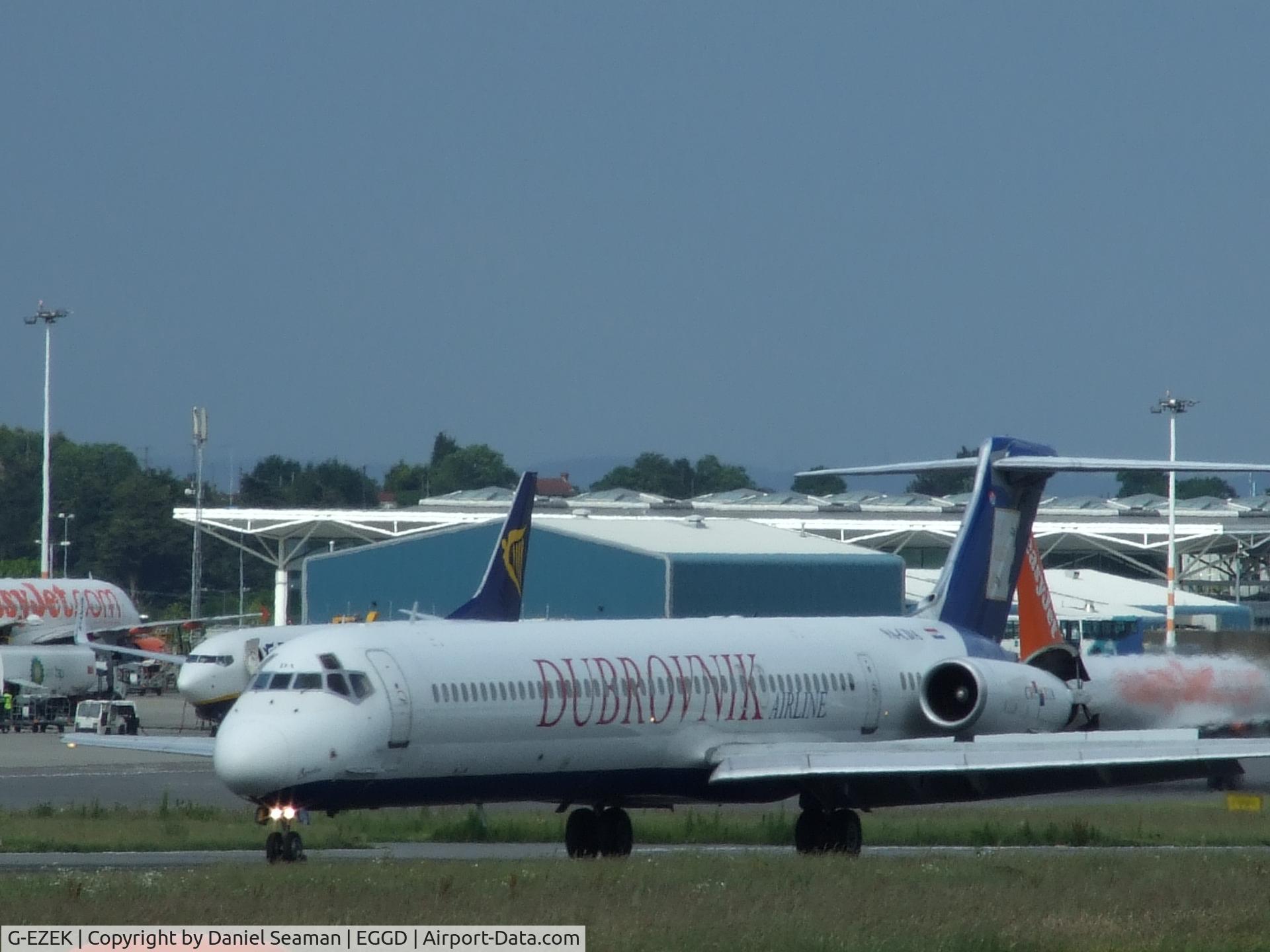 G-EZEK, 2004 Airbus A319-111 C/N 2224, i think it needs di-icing again