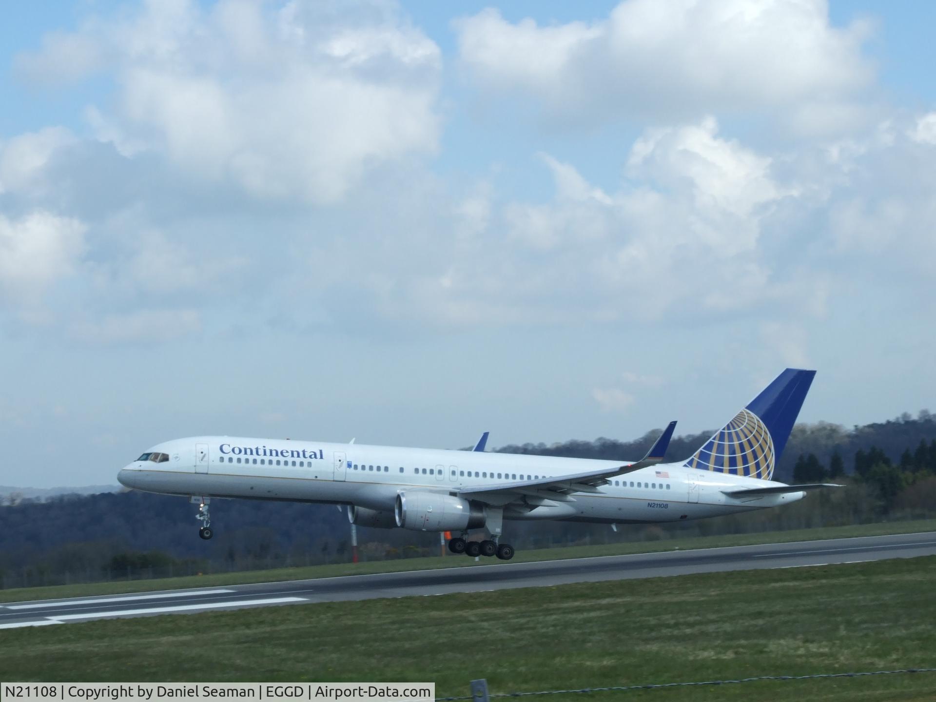 N21108, 1994 Boeing 757-224 C/N 27298, rotate!!!!