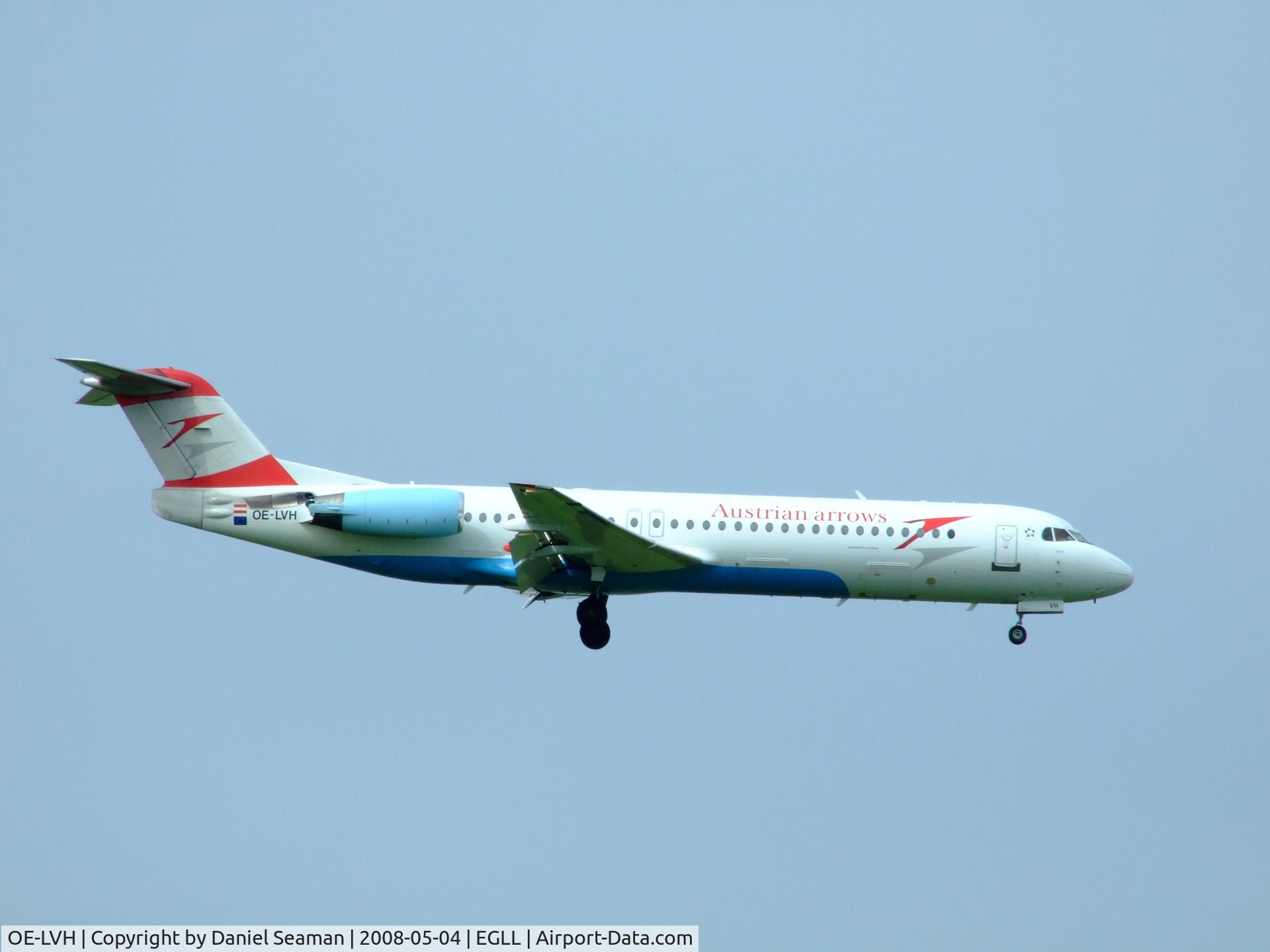 OE-LVH, 1993 Fokker 100 (F-28-0100) C/N 11456, makes a change from ba