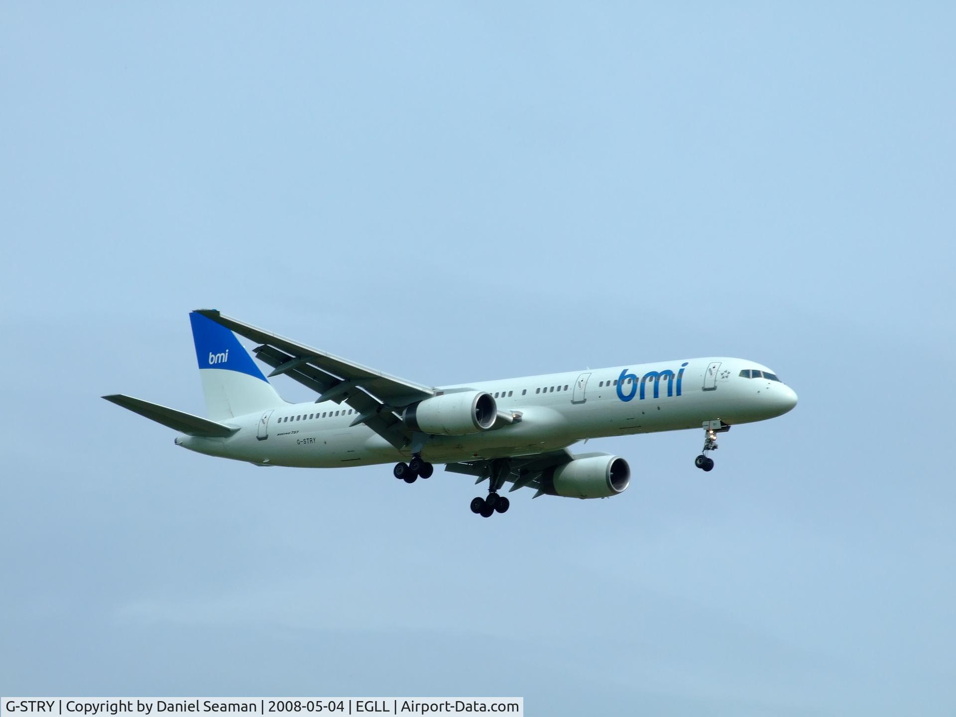 G-STRY, 1996 Boeing 757-28A C/N 28161, leased from astraeus
