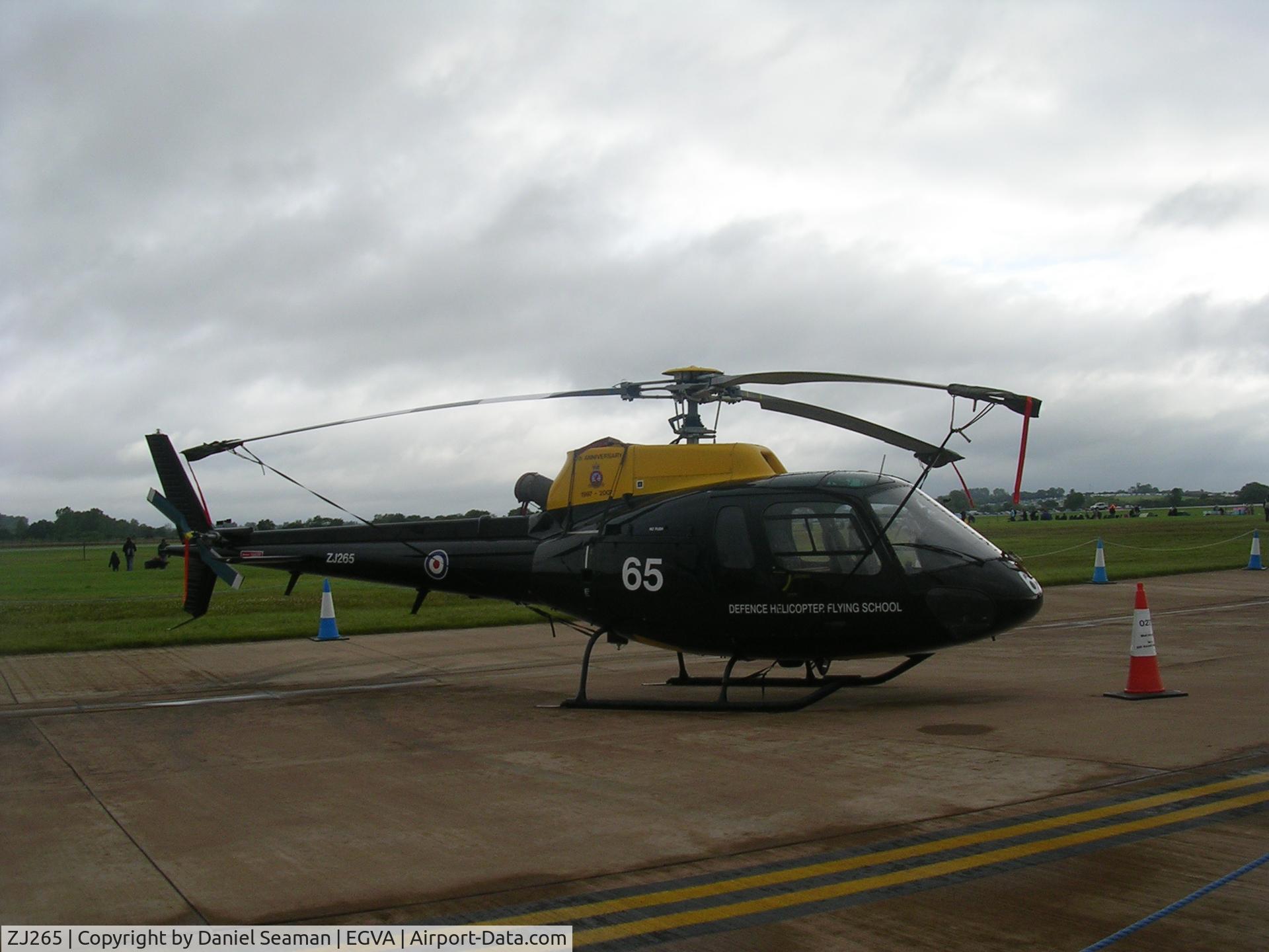 ZJ265, 1997 Eurocopter AS-350BB Squirrel HT1 Ecureuil C/N 2995, riat07