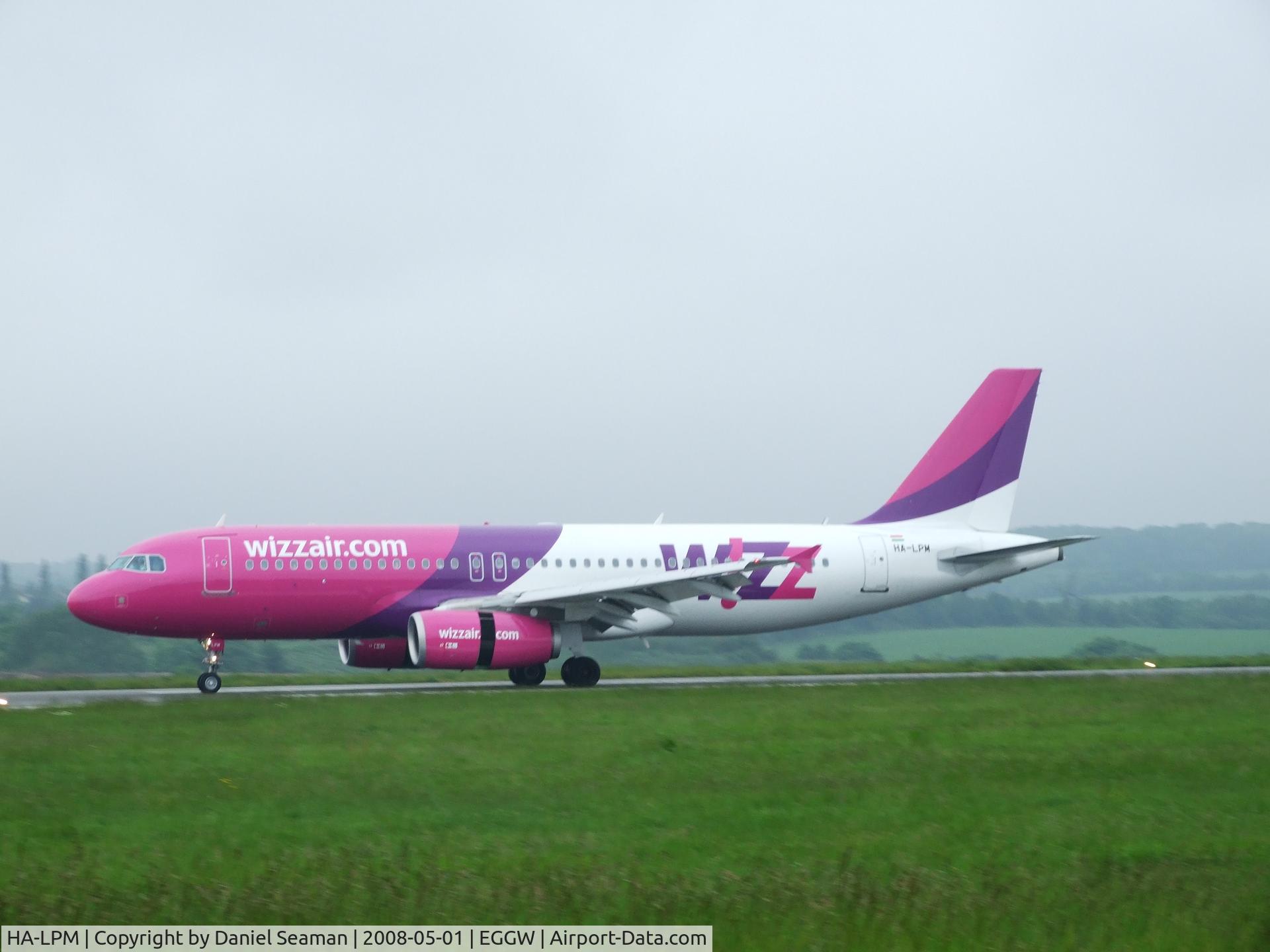 HA-LPM, 2007 Airbus A320-232 C/N 3177, 7:30am