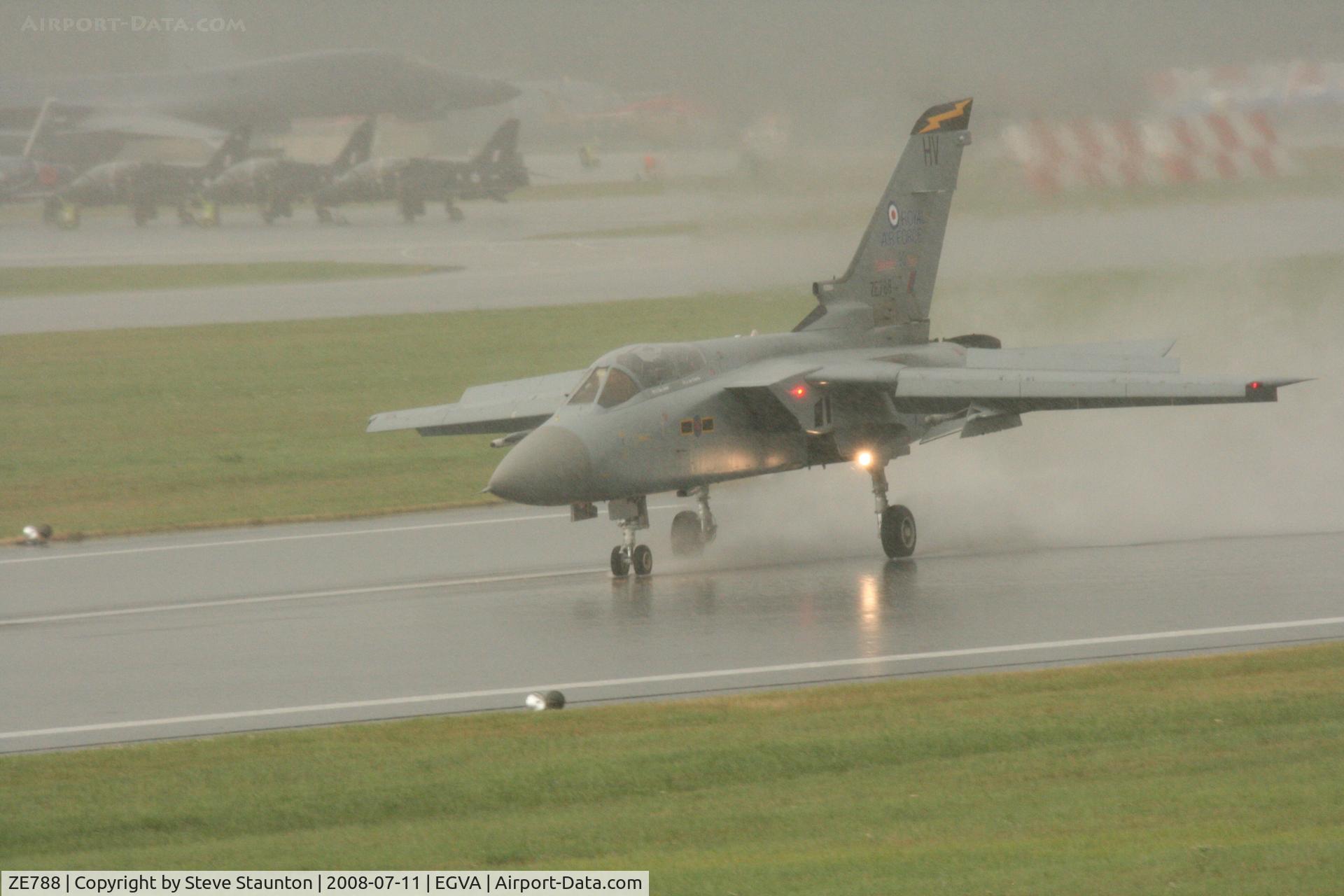 ZE788, 1988 Panavia Tornado F.3 C/N 697/AS064/3313, Taken at the Royal International Air Tattoo 2008 during arrivals and departures (show days cancelled due to bad weather)