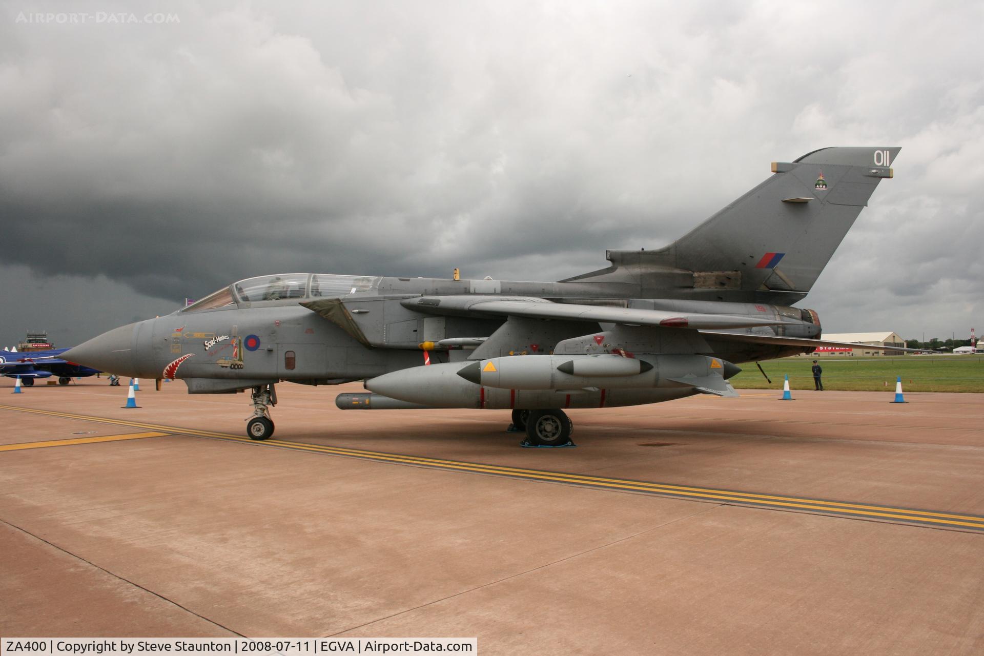ZA400, 1982 Panavia Tornado GR.4A C/N 204/BS067/3099, Taken at the Royal International Air Tattoo 2008 during arrivals and departures (show days cancelled due to bad weather)