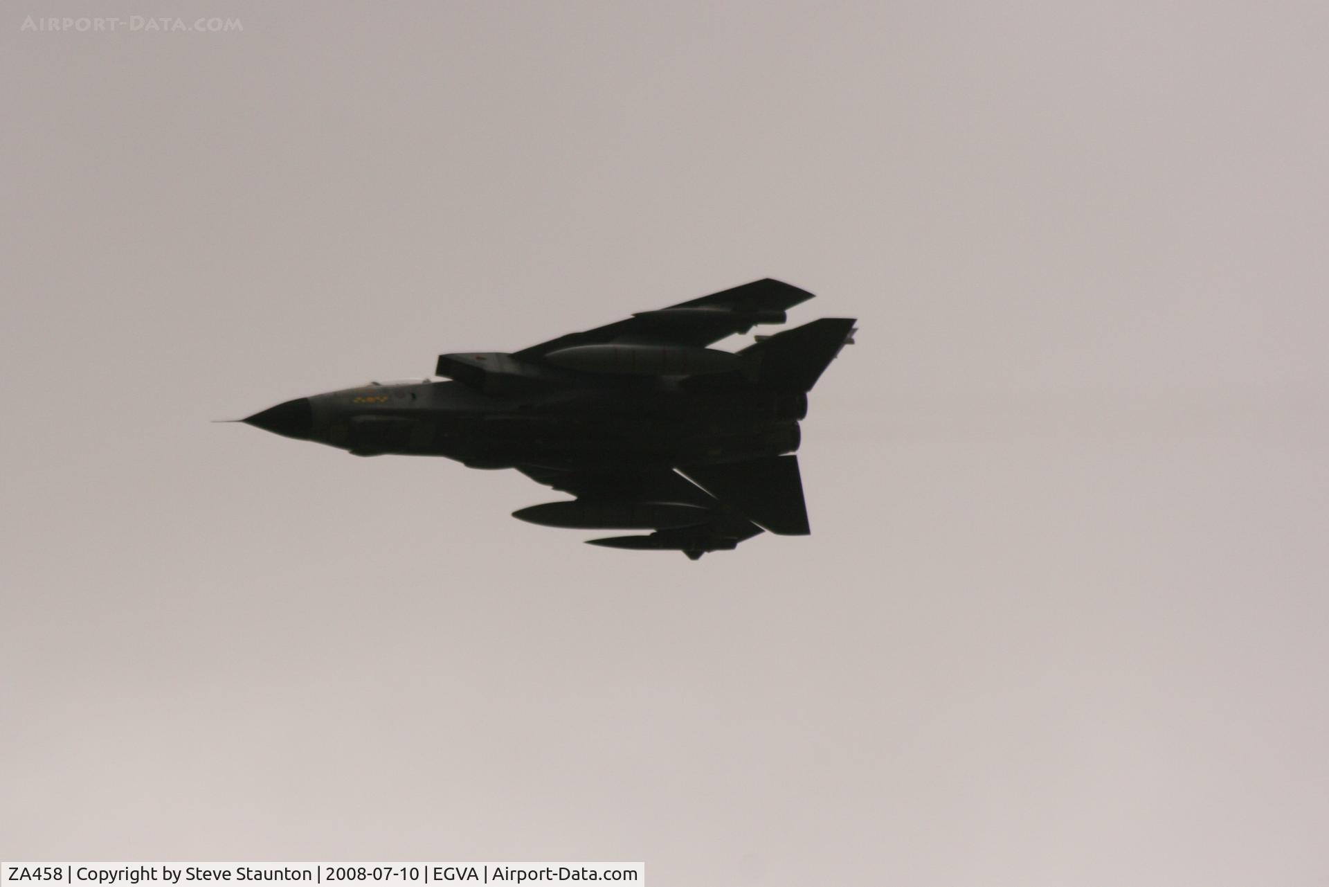 ZA458, 1983 Panavia Tornado GR.4 C/N BS088/262/3124, Taken at the Royal International Air Tattoo 2008 during arrivals and departures (show days cancelled due to bad weather)