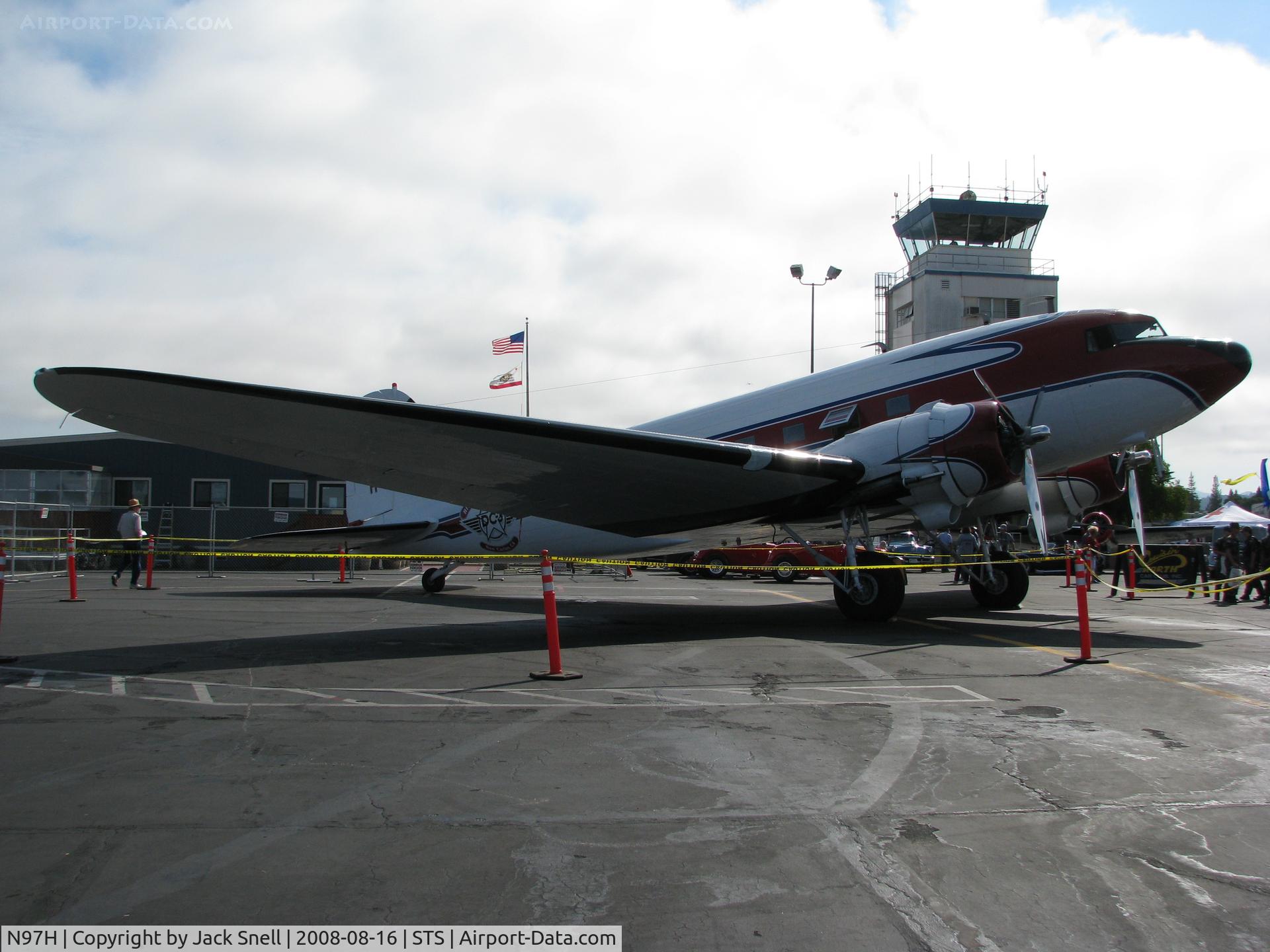 N97H, 1945 Douglas DC3C-S1C3G (C-47A) C/N 16865, Displayed at the 2008 Wings Over Wine Country Air Show