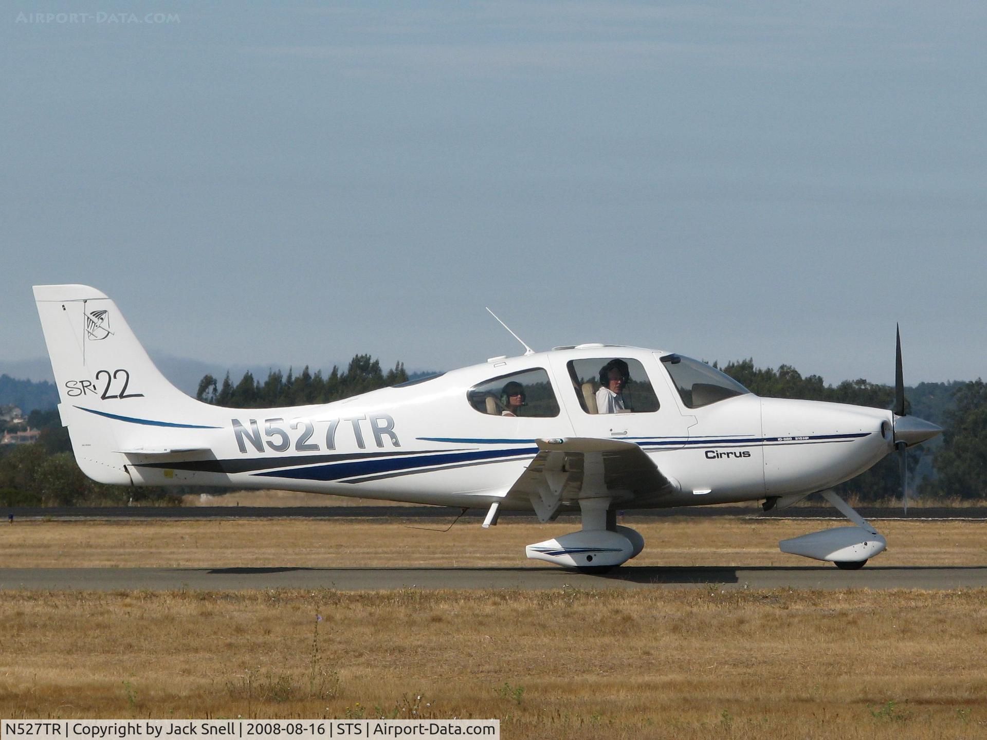 N527TR, 2002 Cirrus SR22 C/N 0265, Displayed at the 2008 Wings Over Wine Country Air Show