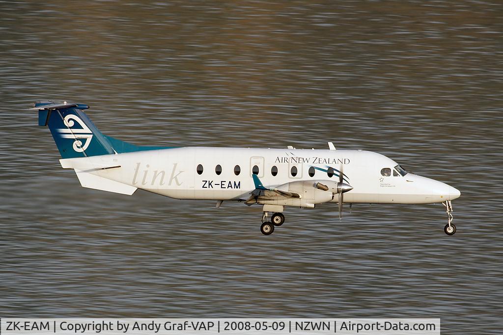 ZK-EAM, 2002 Beech 1900D C/N UE-436, Air New Zealand Link B1900