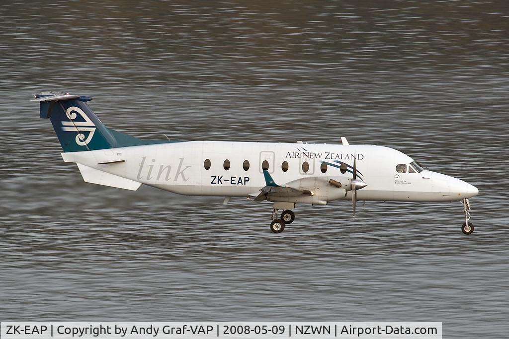 ZK-EAP, 2002 Raytheon 1900D C/N UE-439, Air New Zealand Link B1900