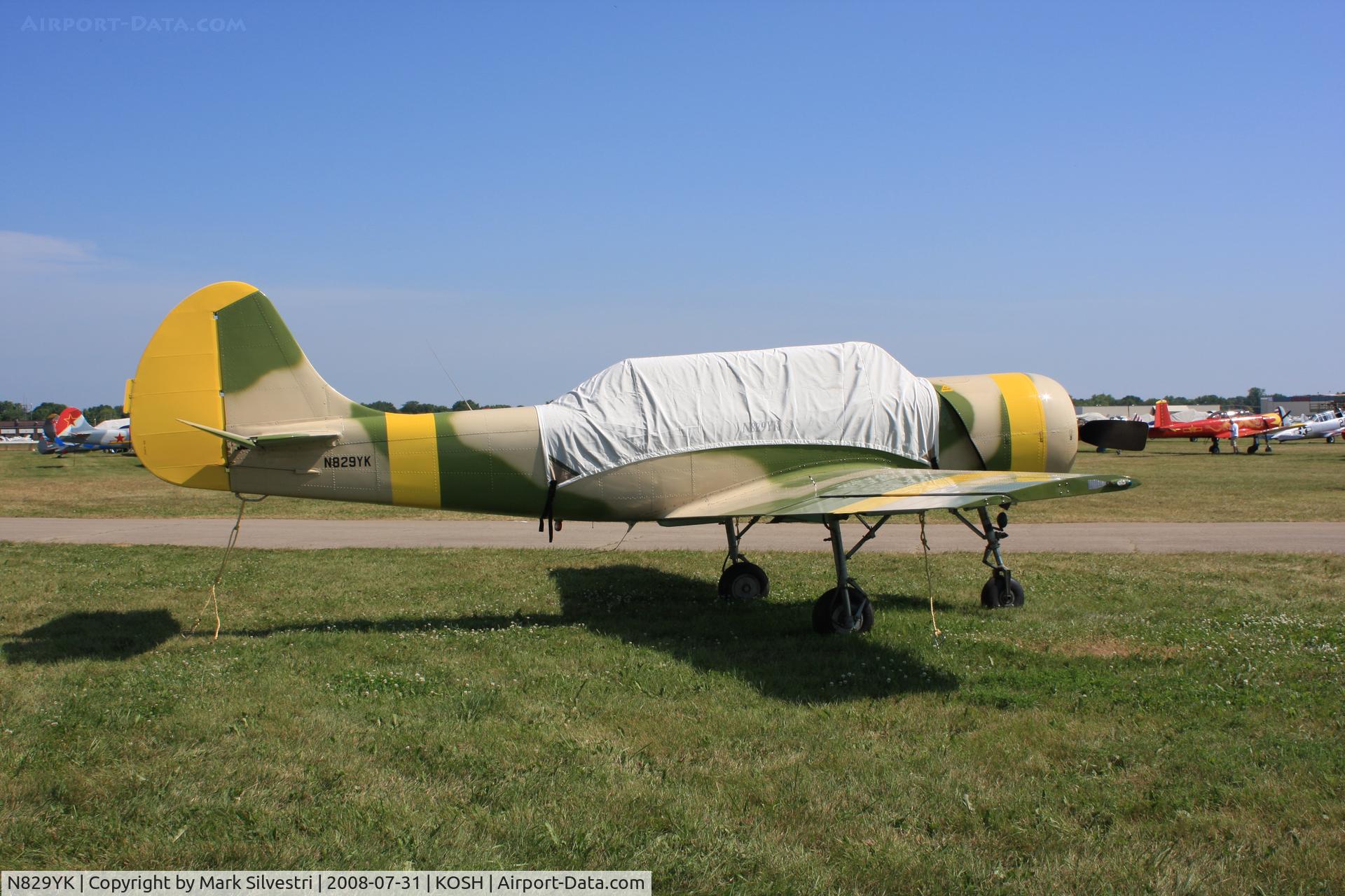 N829YK, 1988 Yakovlev Yak-52 C/N 889212, Oshkosh 2008