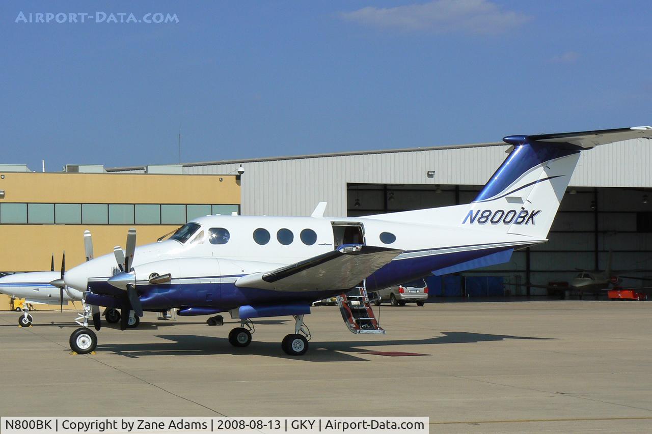 N800BK, Beech F90 King Air C/N LA-119, At Arlington Municipal