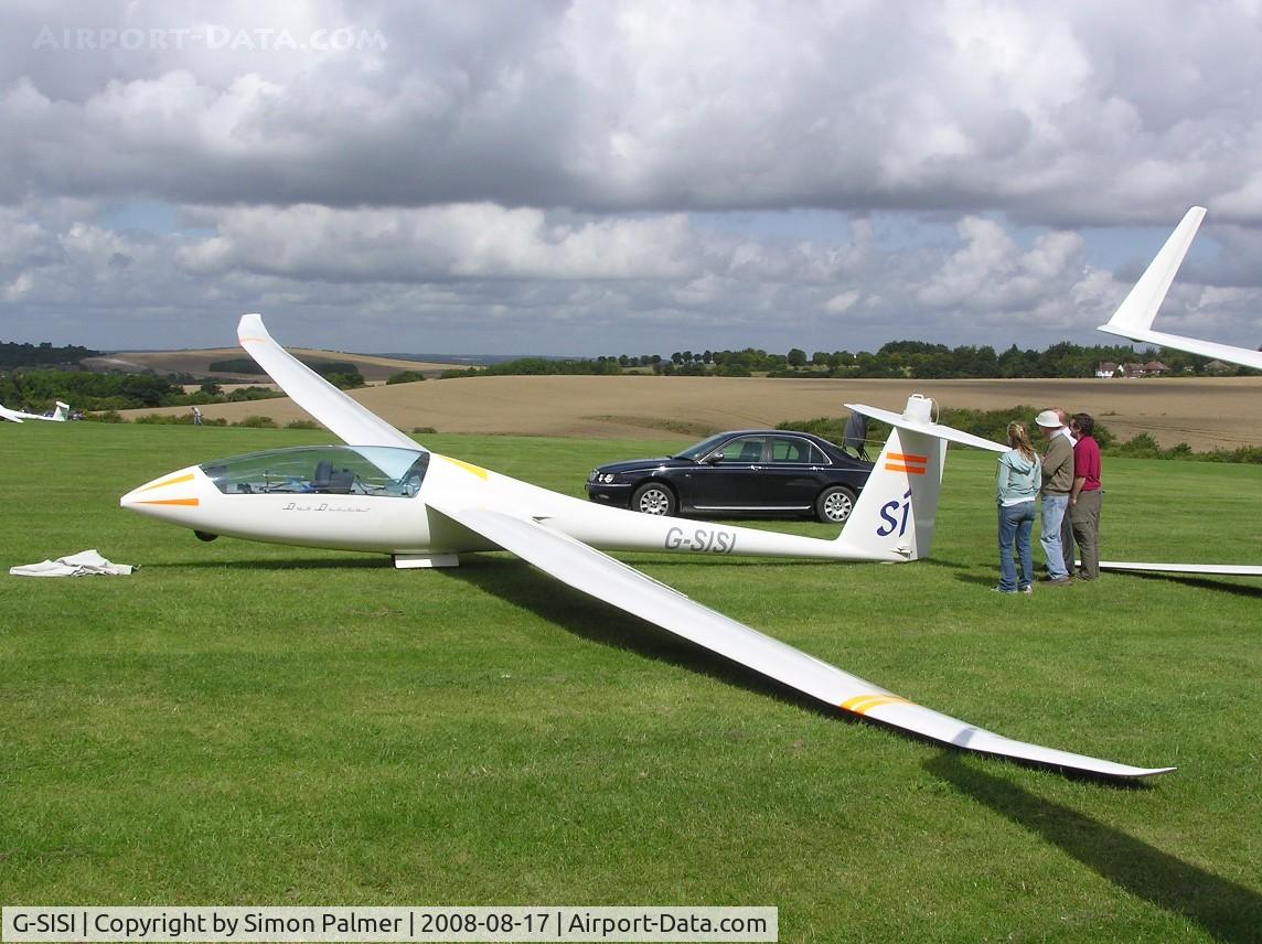 G-SISI, 1998 Schempp-Hirth Duo Discus C/N 193, Schempp-Hirth Duo Discus at Dunstable
