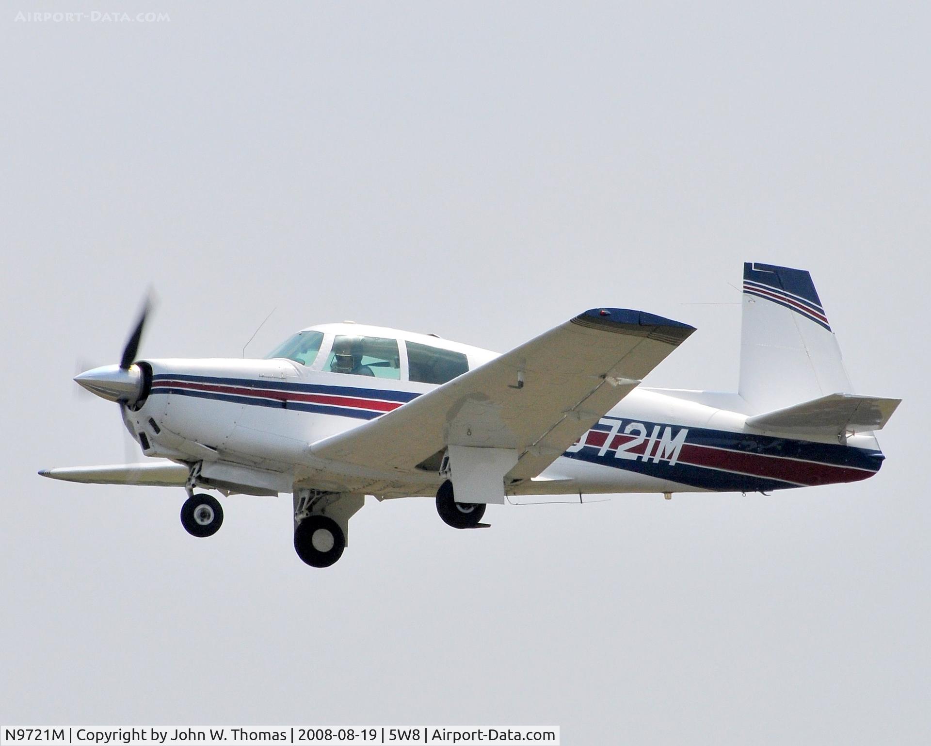 N9721M, 1967 Mooney M20C Ranger C/N 670138, Departing runway 4